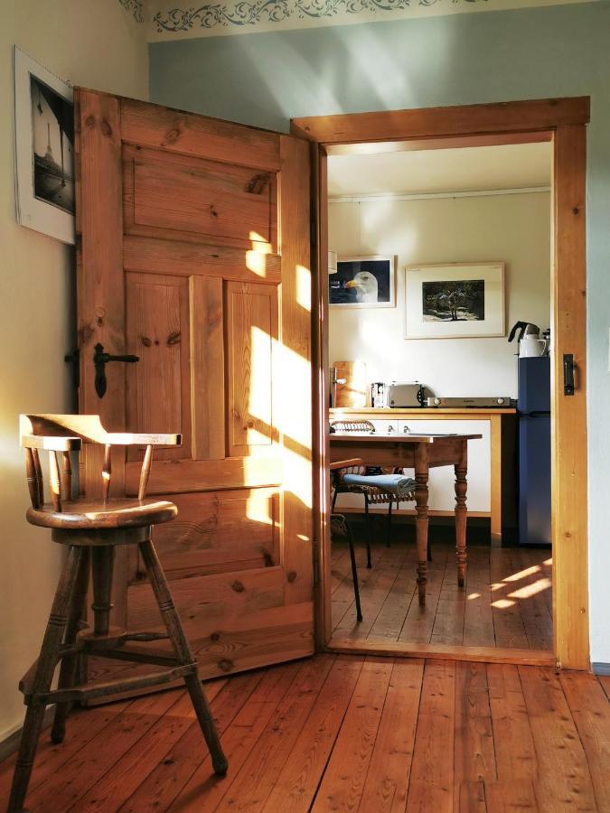 Charmantes Apartment Siebenschlaefer - Ferienwohnung Cafe 7 Weida Bagian luar foto