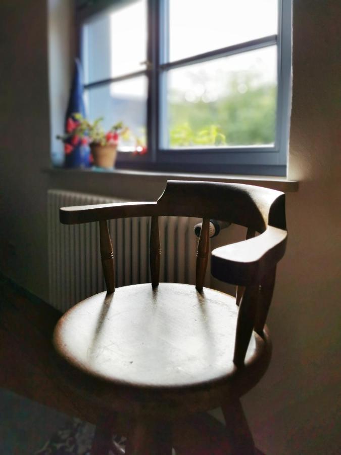 Charmantes Apartment Siebenschlaefer - Ferienwohnung Cafe 7 Weida Bagian luar foto